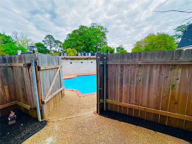 3730 Fairfield Avenue 151, Shreveport, LA 71104