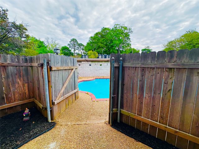 3730 Fairfield Avenue 151, Shreveport, LA 71104