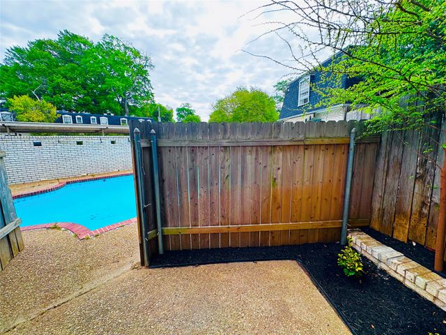 3730 Fairfield Avenue 151, Shreveport, LA 71104