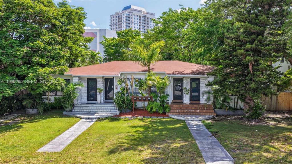 7811 NE 10th Court, Miami, FL 33138