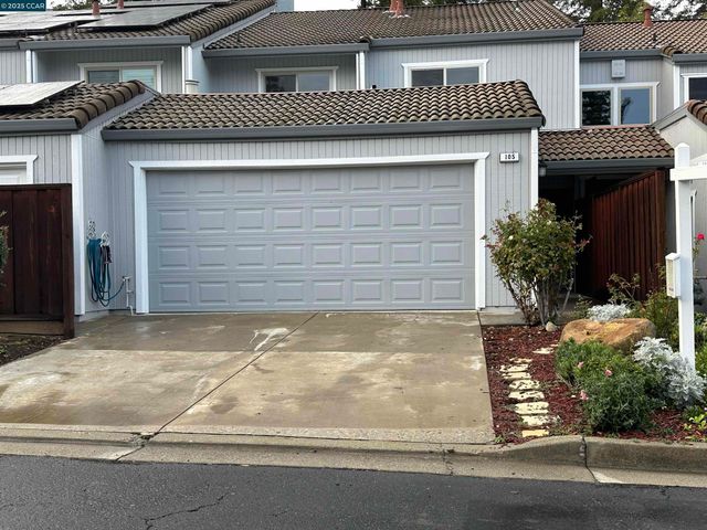 105 Via Cabrera Ln, Martinez, CA 94553