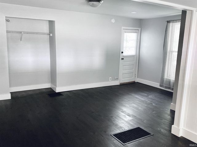 809 S Washington Street, Bloomington, IN 47401