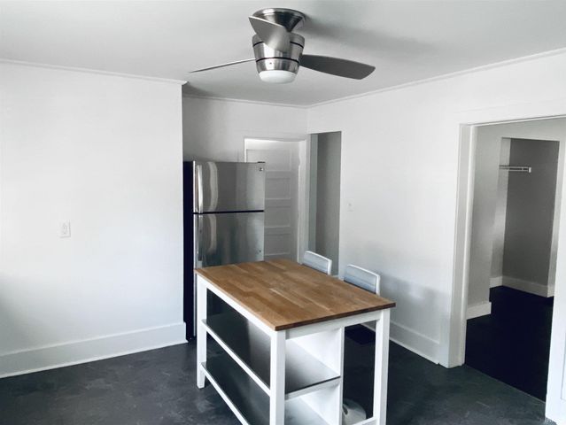 809 S Washington Street, Bloomington, IN 47401