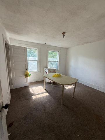 332 Old Campus Rd Road, Frenchburg, KY 40322