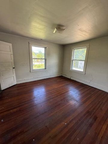 332 Old Campus Rd Road, Frenchburg, KY 40322