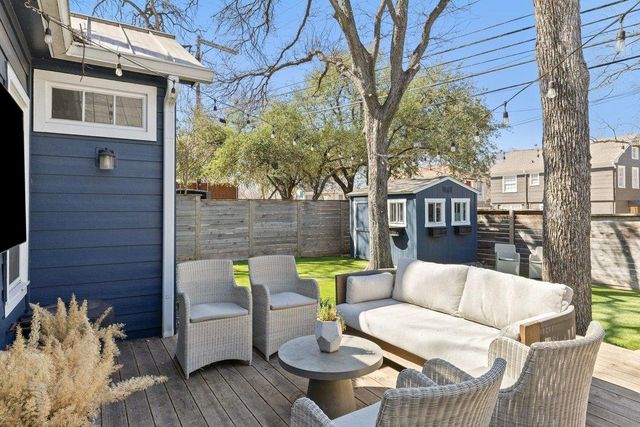 1619 Mohle DR, Austin, TX 78703