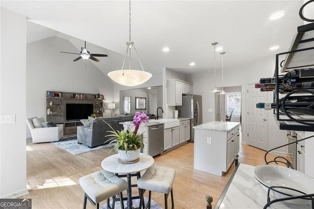 2351 Owens Valley Run, Kennesaw, GA 30152
