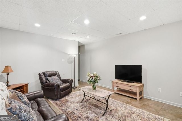 2351 Owens Valley Run, Kennesaw, GA 30152