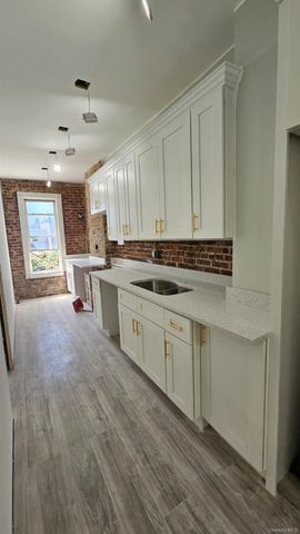 6080 54th Place, Astoria, NY 11378