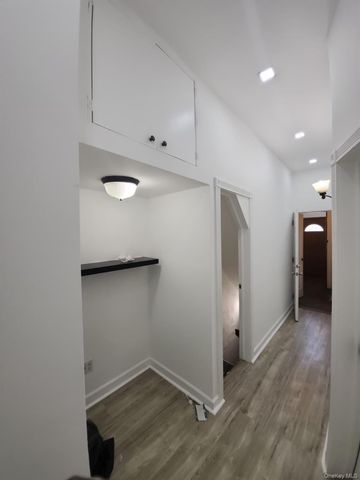 6080 54th Place, Astoria, NY 11378