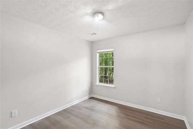 20 Creekview Court, Covington, GA 30016
