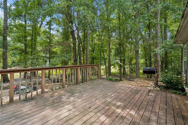 20 Creekview Court, Covington, GA 30016