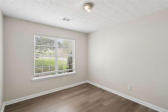 20 Creekview Court, Covington, GA 30016