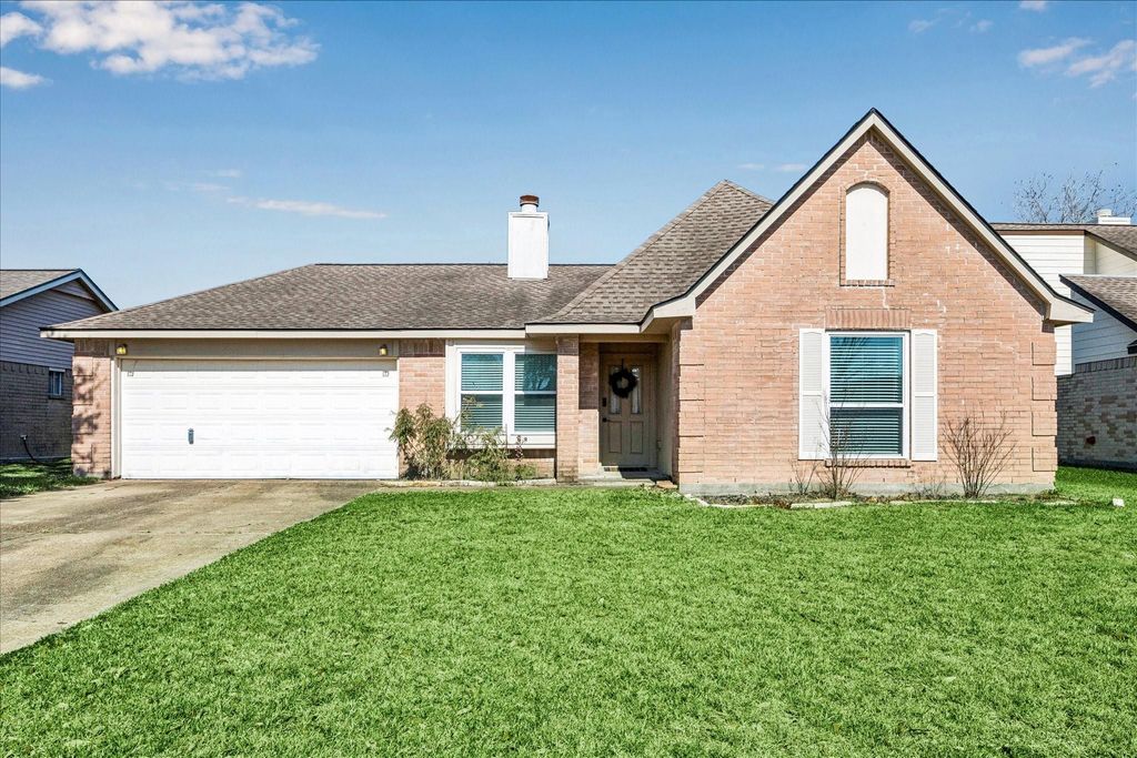 2604 Northern Drive, League City, TX 77573