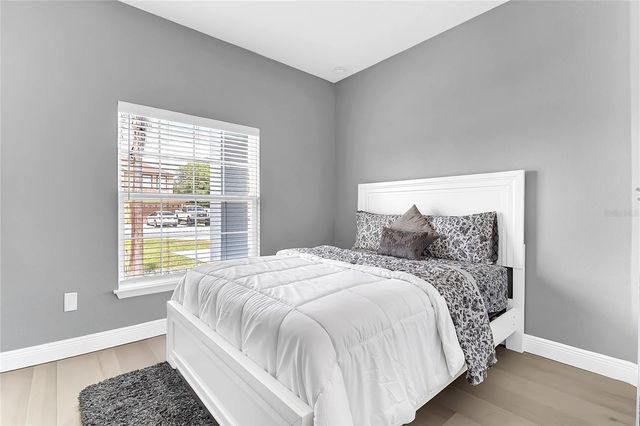 100 AURORA LANE, Kissimmee, FL 34758