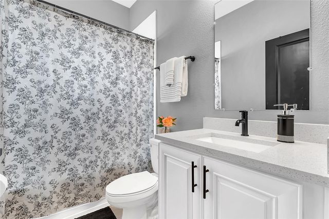 100 AURORA LANE, Kissimmee, FL 34758