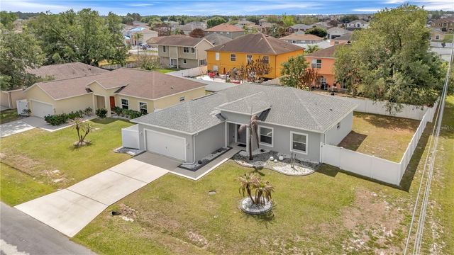 100 AURORA LANE, Kissimmee, FL 34758