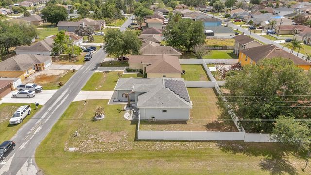 100 AURORA LANE, Kissimmee, FL 34758