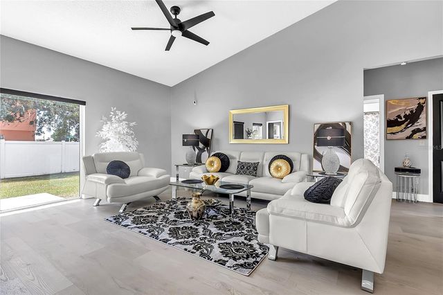 100 AURORA LANE, Kissimmee, FL 34758