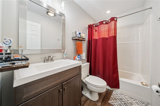 305 Butternut Ct, Harmar, PA 15238