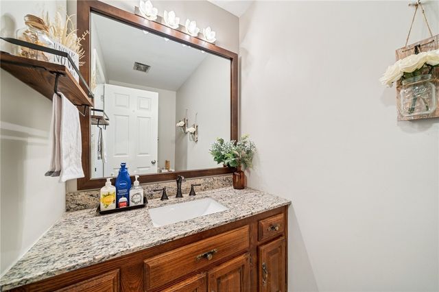 305 Butternut Ct, Harmar, PA 15238