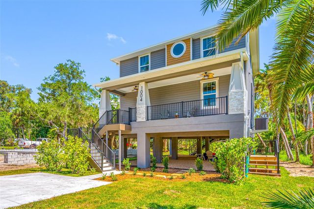 1004 W HENRY AVENUE, Tampa, FL 33604