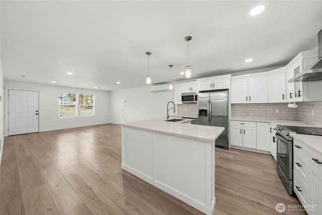 521 W B St, Shelton, WA 98584