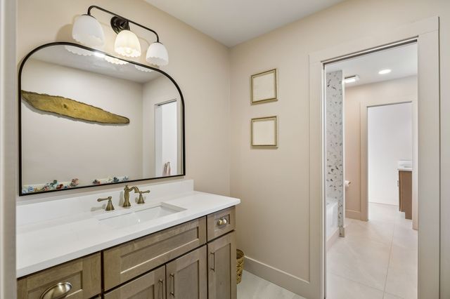 8013 Wikle Rd, E, Brentwood, TN 37027