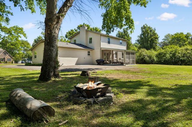 8013 Wikle Rd, E, Brentwood, TN 37027