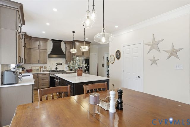 2125 Ettington Ln, Mechanicsville, VA 23111