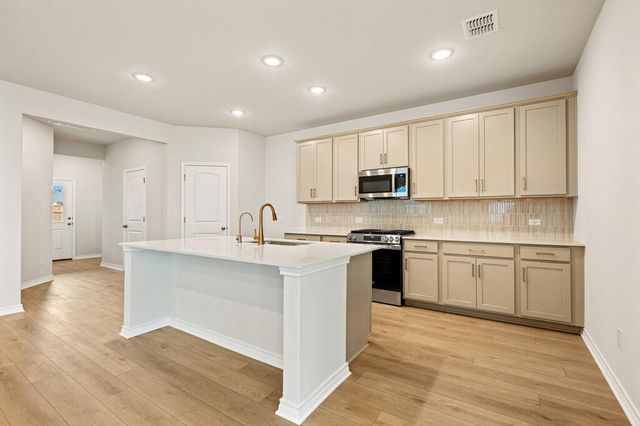 245 Leeland DR, Liberty Hill, TX 78642