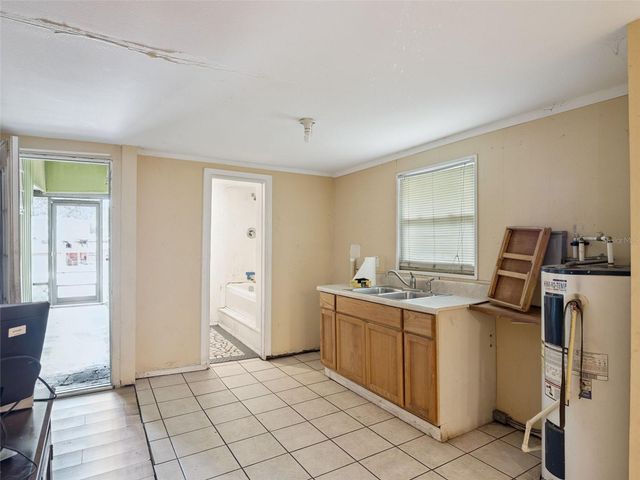13602 PALM DRIVE, Astatula, FL 34705