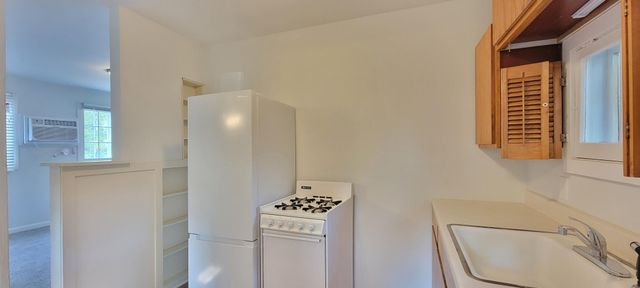 2335 Hemlock Lane N, Plymouth, MN 55441