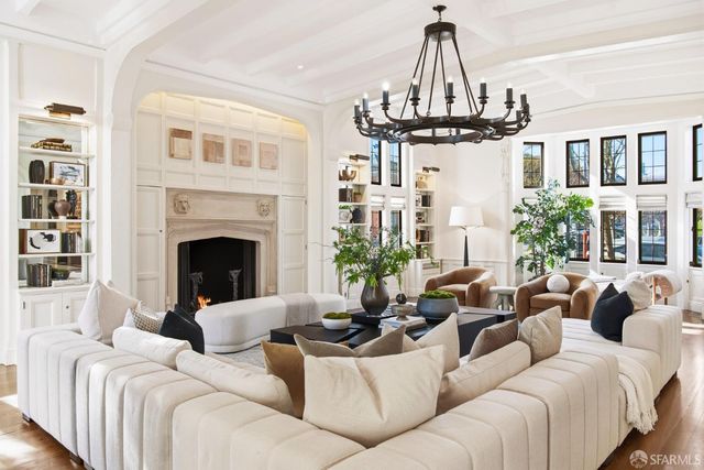 2500 Divisadero Street, San Francisco, CA 94115