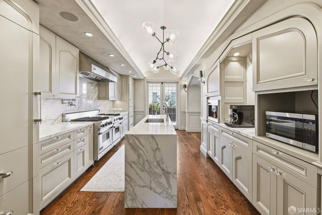 2500 Divisadero Street, San Francisco, CA 94115