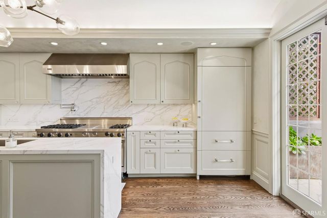 2500 Divisadero Street, San Francisco, CA 94115