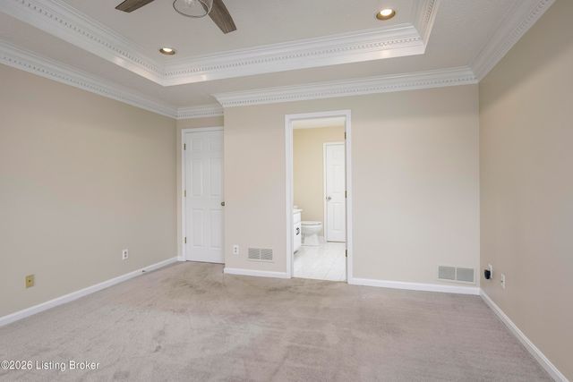 5114 Hunters Point Cir, Louisville, KY 40216