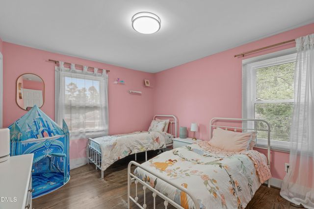 1403 Maple Avenue, Apex, NC 27502