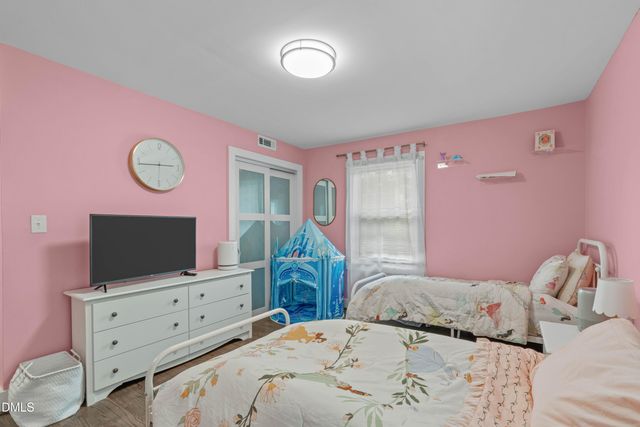 1403 Maple Avenue, Apex, NC 27502