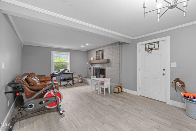 1403 Maple Avenue, Apex, NC 27502