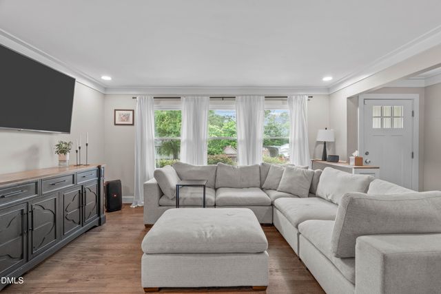 1403 Maple Avenue, Apex, NC 27502