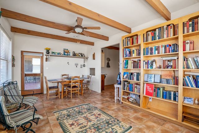 24 Camino Caballos Spur, Lamy, NM 87540