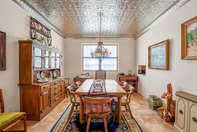 24 Camino Caballos Spur, Lamy, NM 87540