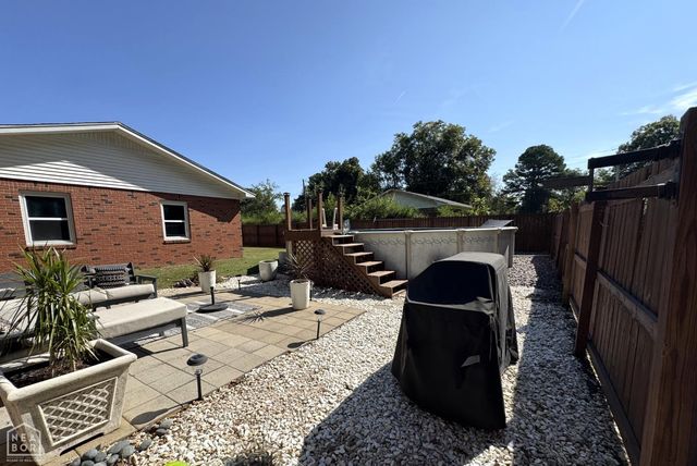 323 Lamb Drive, Piggott, AR 72454