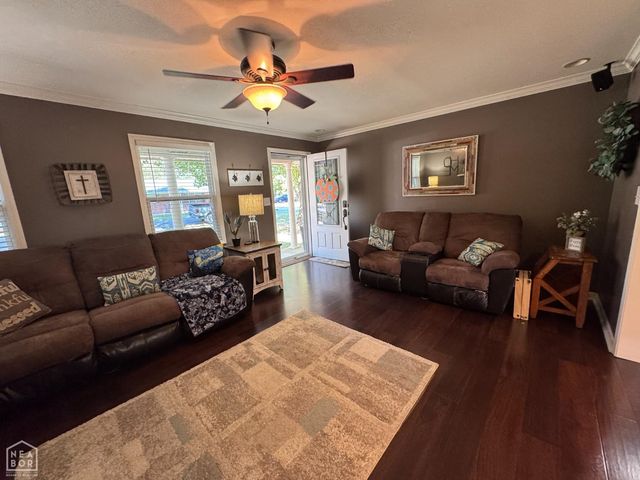 323 Lamb Drive, Piggott, AR 72454