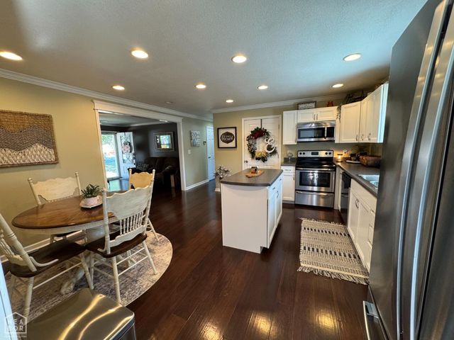 323 Lamb Drive, Piggott, AR 72454