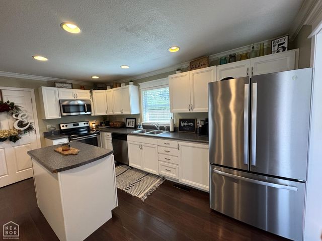 323 Lamb Drive, Piggott, AR 72454