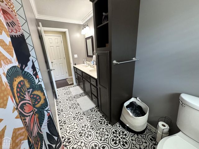 323 Lamb Drive, Piggott, AR 72454