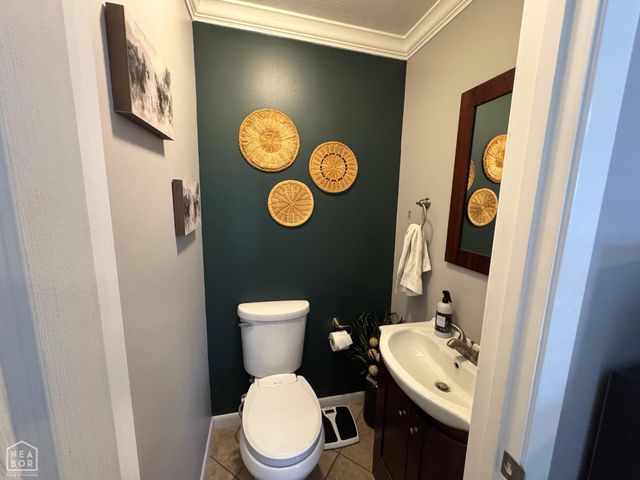 323 Lamb Drive, Piggott, AR 72454