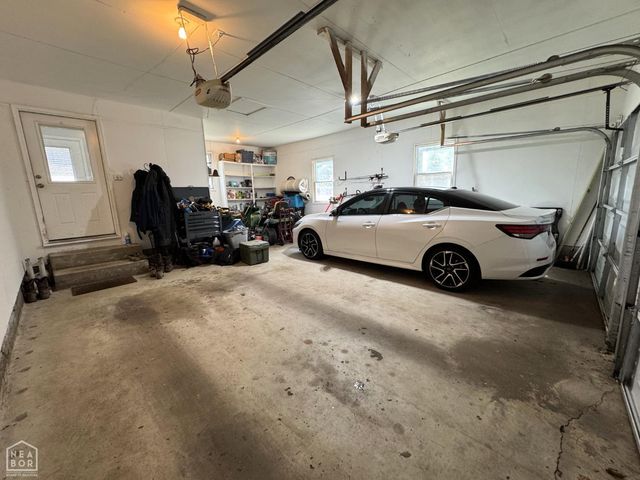 323 Lamb Drive, Piggott, AR 72454